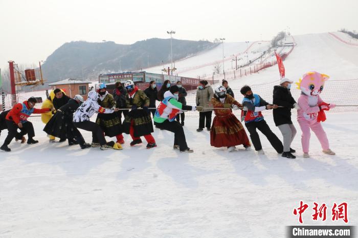 天津市第十九届冰雪运动大会在蓟州盘山滑雪场