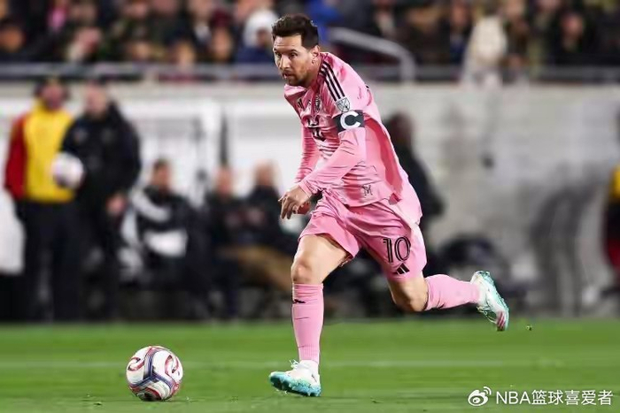 皇马3-0曼城：巴尔韦德跑动成战术利器