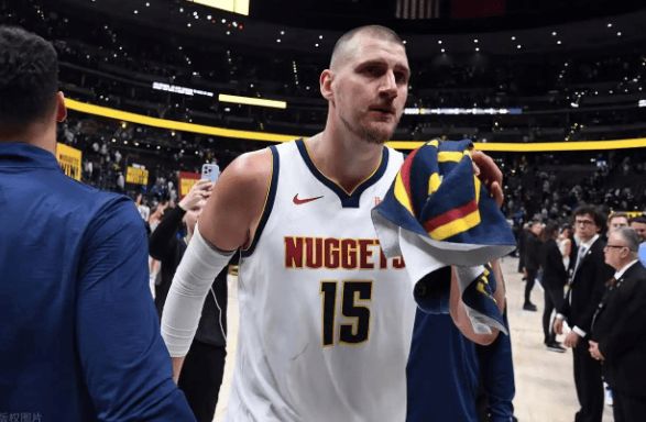 湖人替补肯纳德27分力压约基奇当选最佳