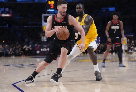 湖人替补肯纳德27分力压约基奇当选最佳